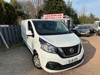 NISSAN NV300