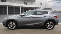 INFINITI Q30